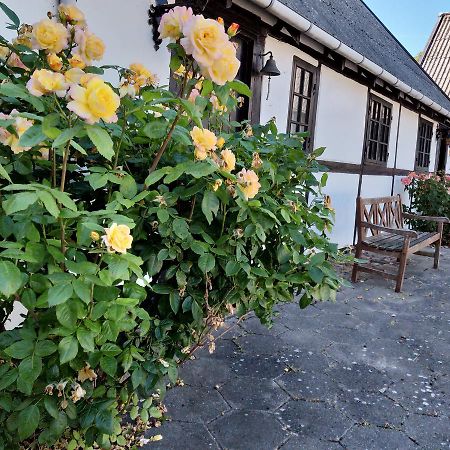 Dastrup Bed & Breakfast Viby Екстериор снимка